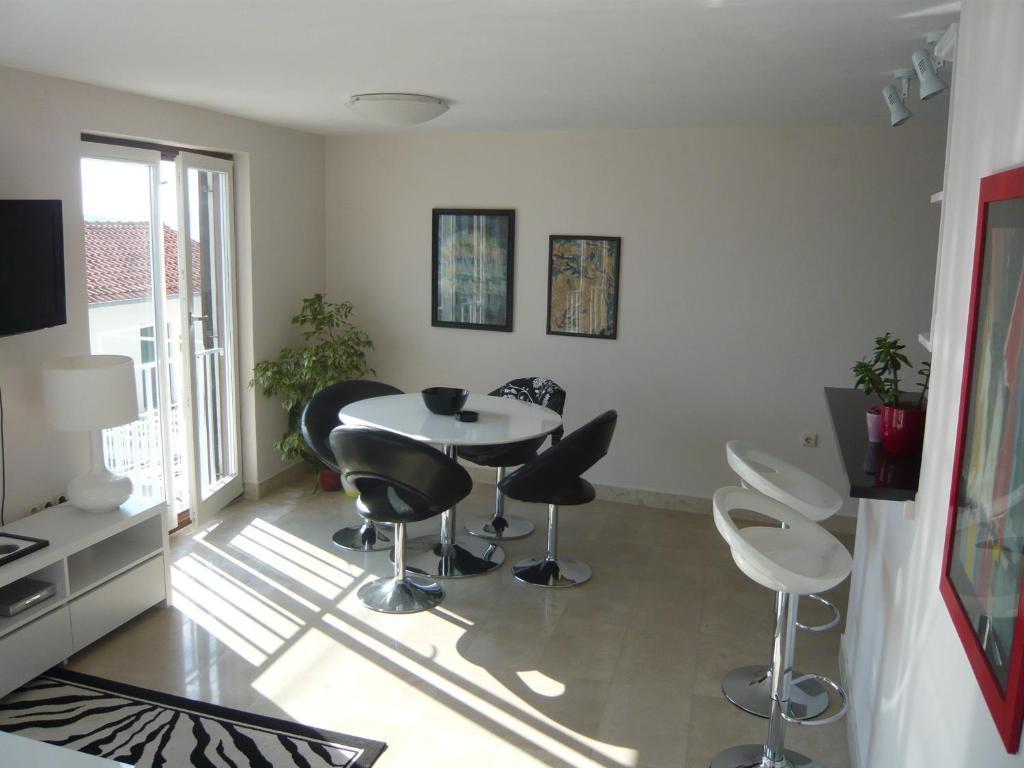 G&B Apartments Trogir Oda fotoğraf